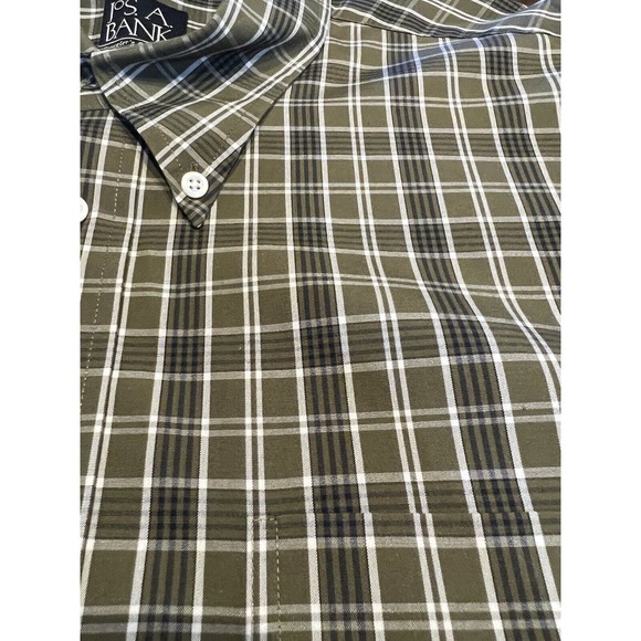 Jos A Bank Traveler's Collection Army Green Button Down Shirt Men's XL - Picture 4 of 6